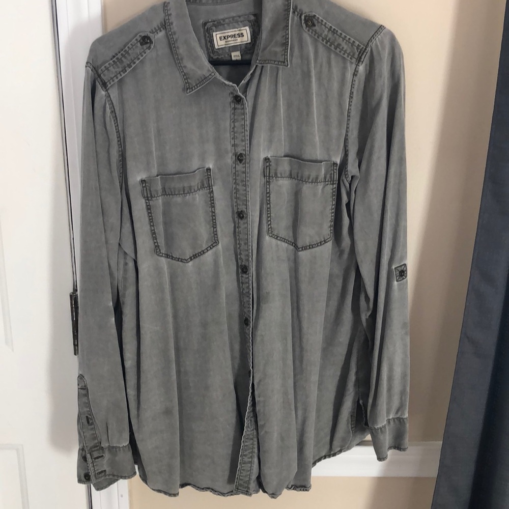 Distressed button up